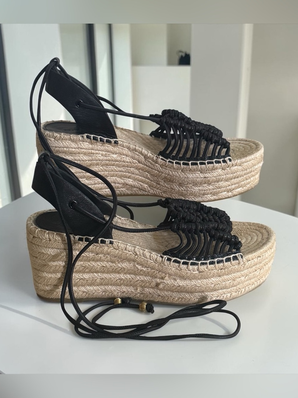Authentic Tory Burch Black Tan Woven Platform Espadrille Sandals! Size 7 EUC!!